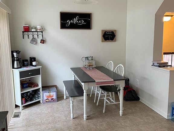 4th image of 7216 Mockingbird Cir