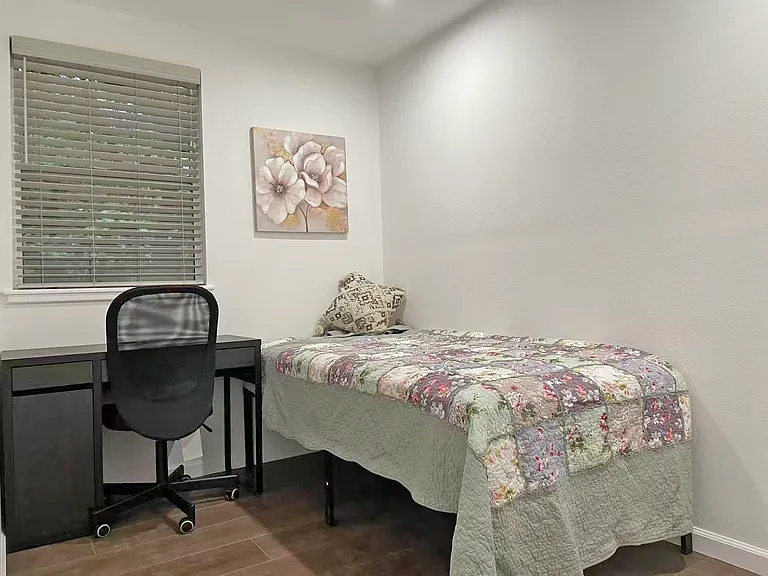 2338 Dwight Way #B — Photo 9