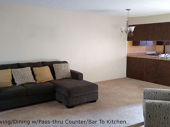 4th image of 108 Shady Brook Dr APT 11