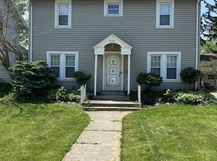 201 E Iroquois Rd, Pontiac, MI 48341