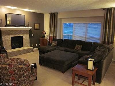 4th image of 3869 Swinton Cir