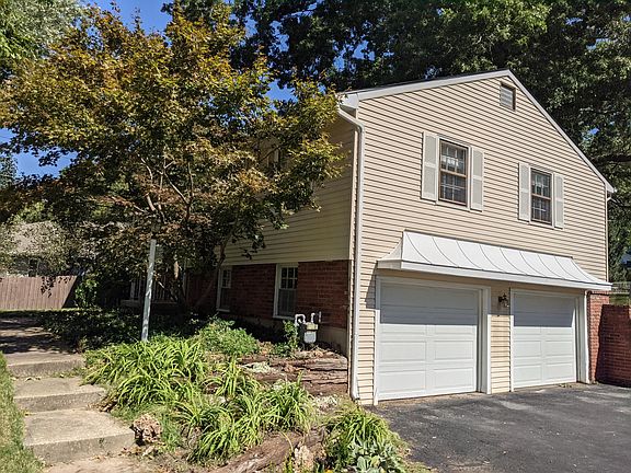Two Car Garage