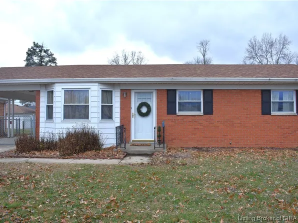 425 Evergreen Drive, Clarksville, IN 47129