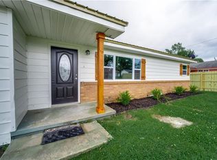 921 S Cherry St, Siloam Springs, AR 72761