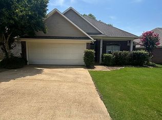 118 Ridge Cove Dr, Saltillo, MS 38866