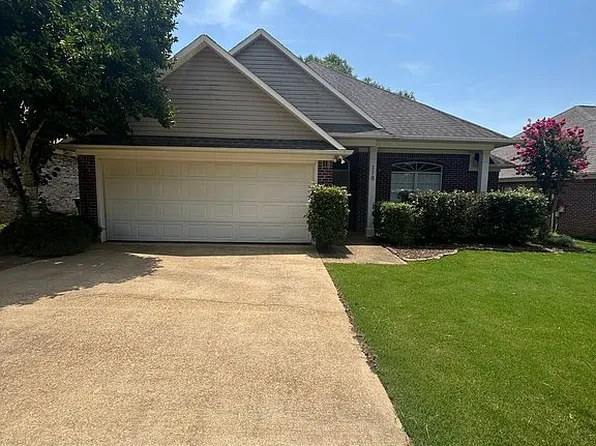 118 Ridge Cove Dr, Saltillo, MS 38866