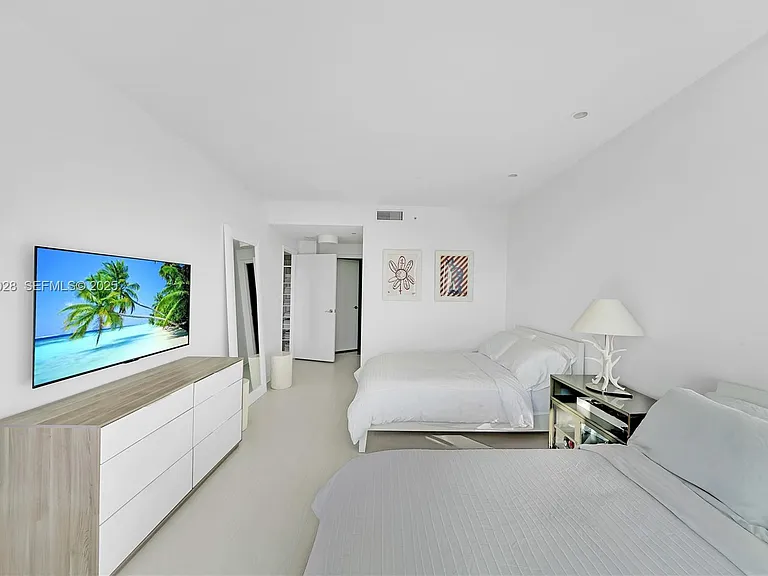 9601 Collins Ave #809 — Photo 13