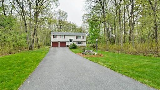 2nd image of 58 Oakes Dr