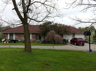 15808 Evelyn Ln, Kearney, MO 64060