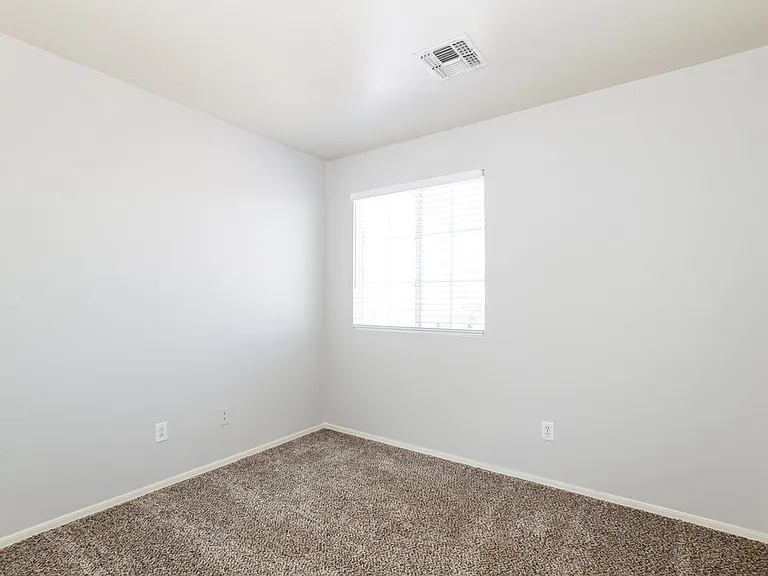22807 W Gardenia Dr — Photo 14