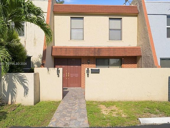 4th image of 7597 NW 75th Ave