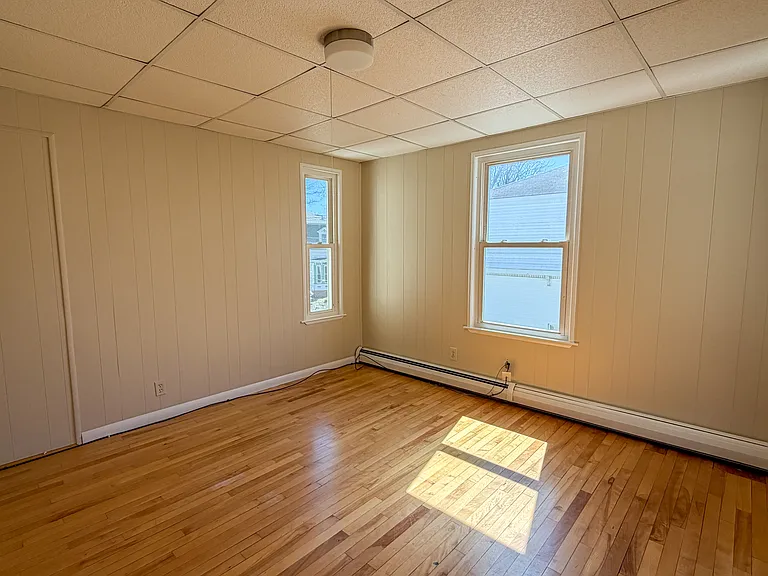 55 Chestnut St #2 — Photo 11