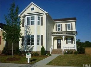 1018 Ambergate Sta, Apex, NC 27502