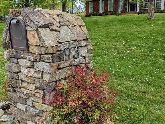 4th image of 93 Tamatha Dr