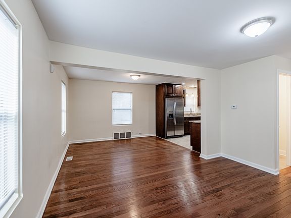 3rd image of 412 S 49th St #1