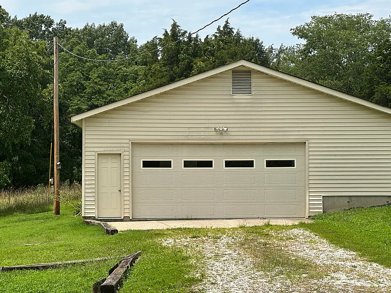 2567 Oak Dr — Photo 36