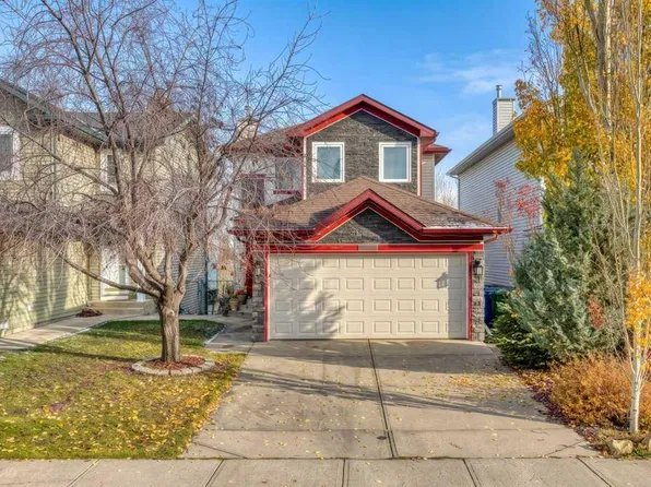 146 W Bridlewood Way SW, Calgary, AB T2Y 3S8