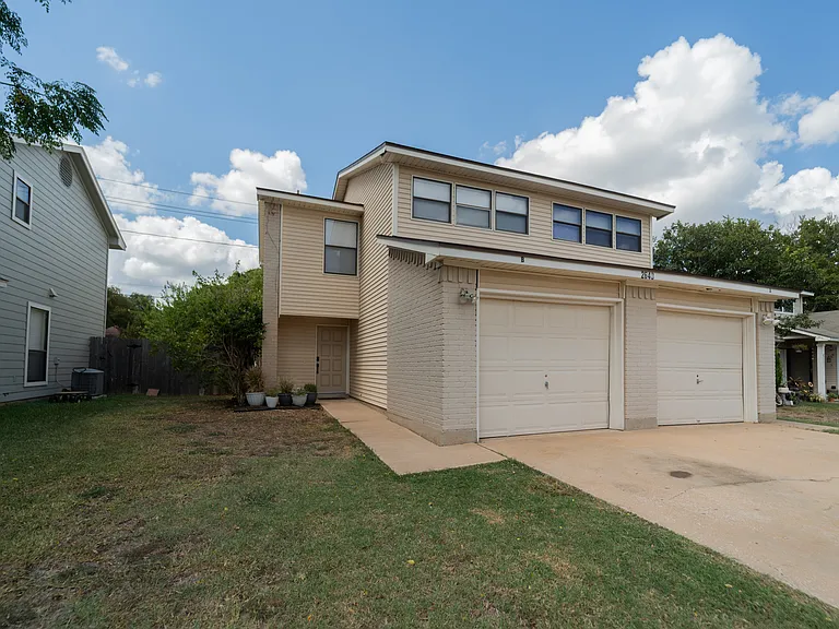 2640 Gwendolyn Ln #B — Photo 17