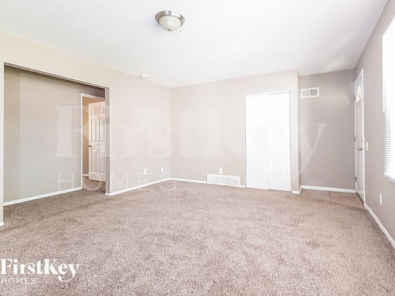 5th image of 2655 Farber Dr