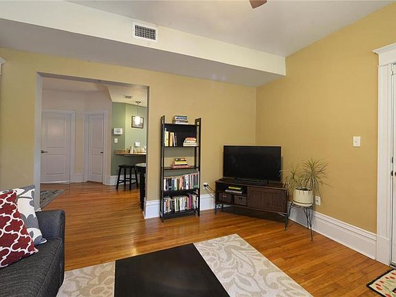 3rd image of 6115 Washington Ave #102