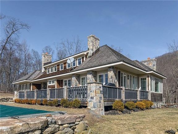 4th image of 55 Orchard St #342