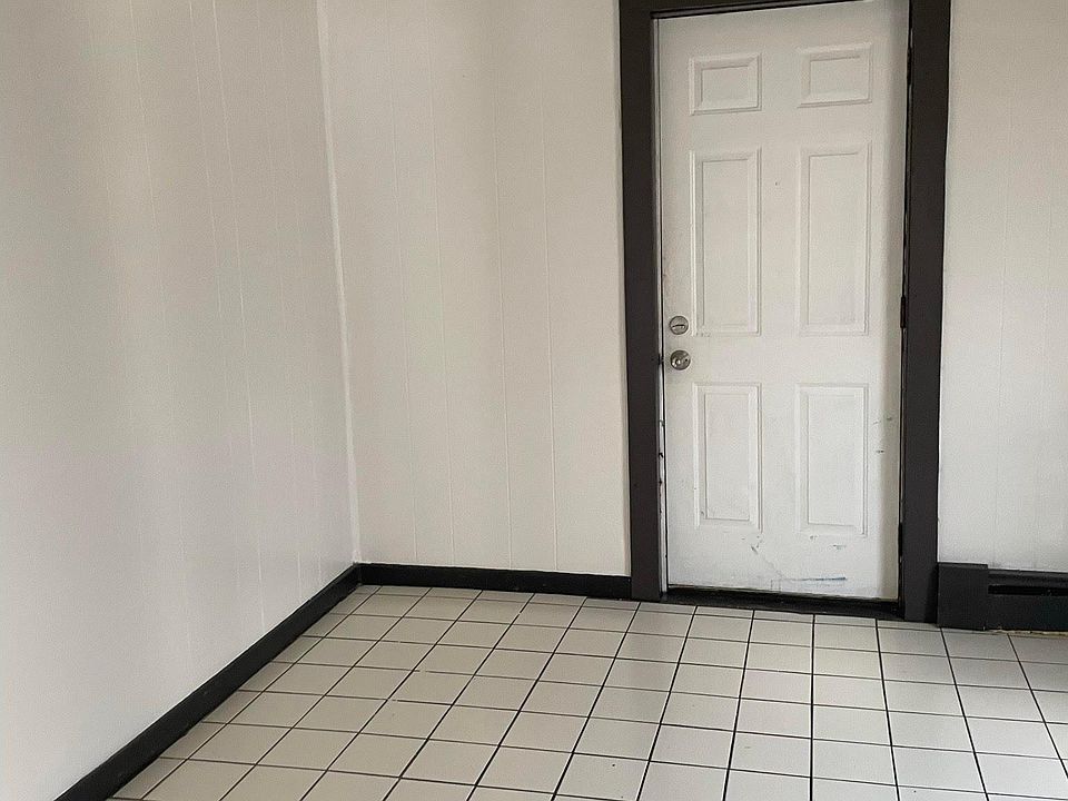 1st image of 88 Tremont St #3