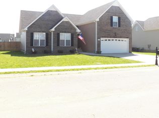 1013 Chardea Dr, Clarksville, TN 37040