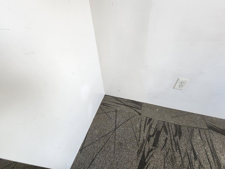 1st image of 440 E 10th St #3