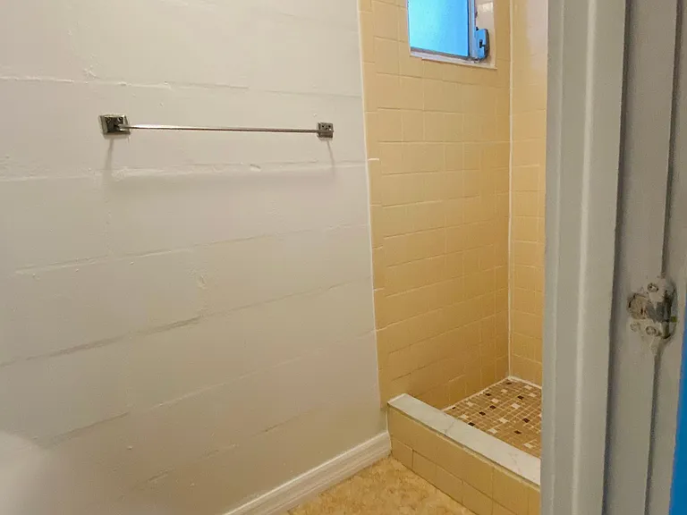 3340 Ottway Dr — Photo 8