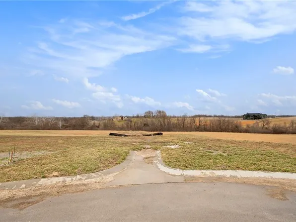 11127 NE 125th Ter, Liberty, MO 64068