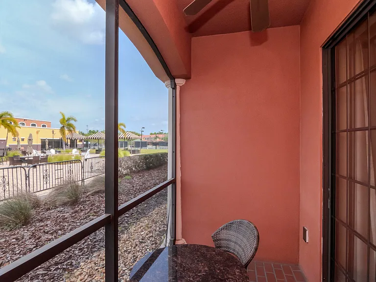 13941 Clubhouse Dr — Photo 32