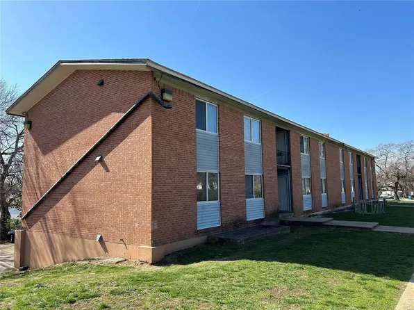 232 N Church St, Sullivan, MO 63080