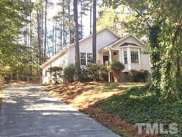 1st image of 2970 Carolyn Dr