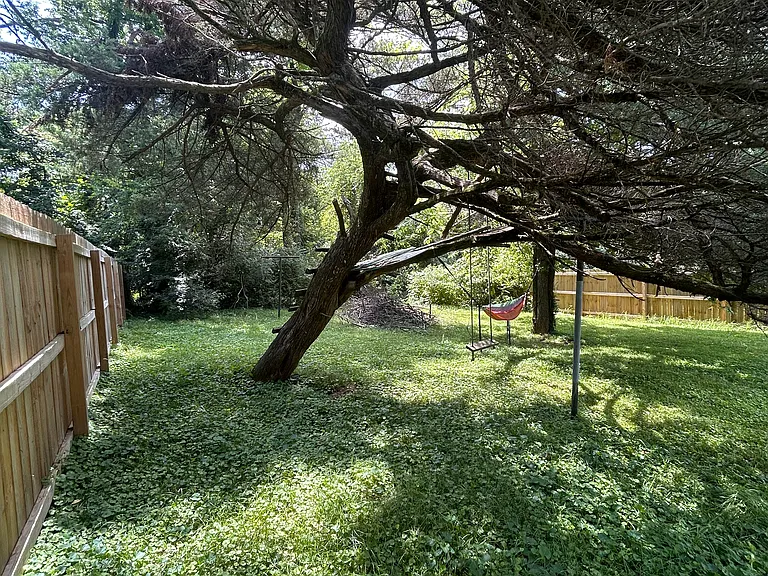 4008 Kennedy Ave — Photo 21