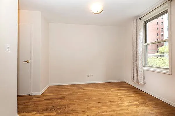 Sold by Keller Williams NYC | media 10