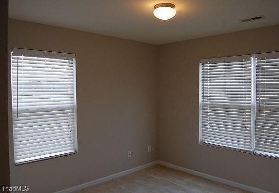 3rd image of 42 Arbor Hill Pl