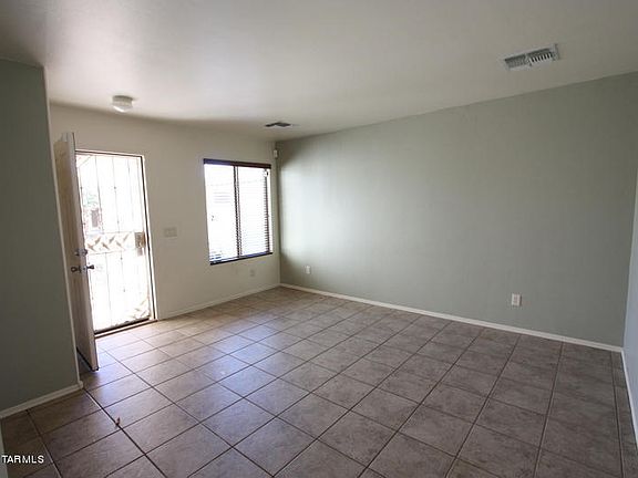 3rd image of 757 W Cholla Crest Dr