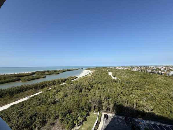 440 Seaview Ct APT 1210