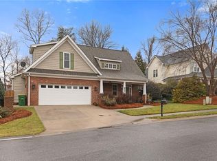 2850 Chestnut Ridge Dr, Winston Salem, NC 27103