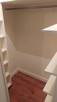 Rented by Green Line Realty | media 9