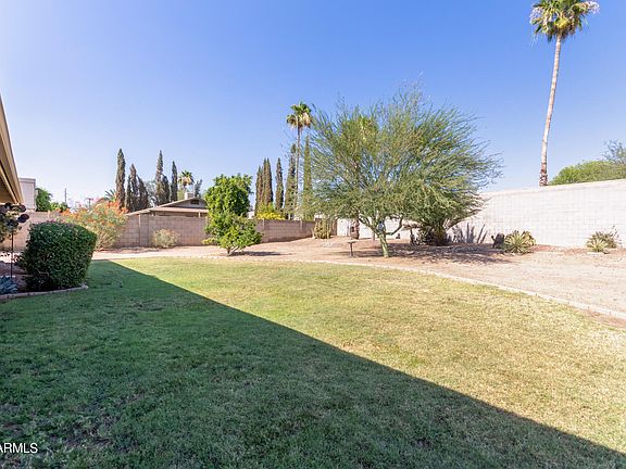 5th image of 13019 N 59TH Drive