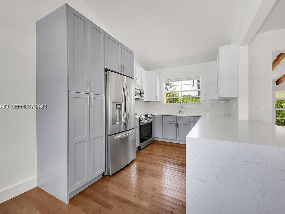 1st image of 6065 N Waterway Dr