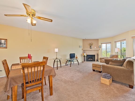 5th image of 358 Travelodge Dr