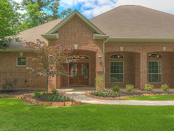 2nd image of 8903 Scenic Green Dr