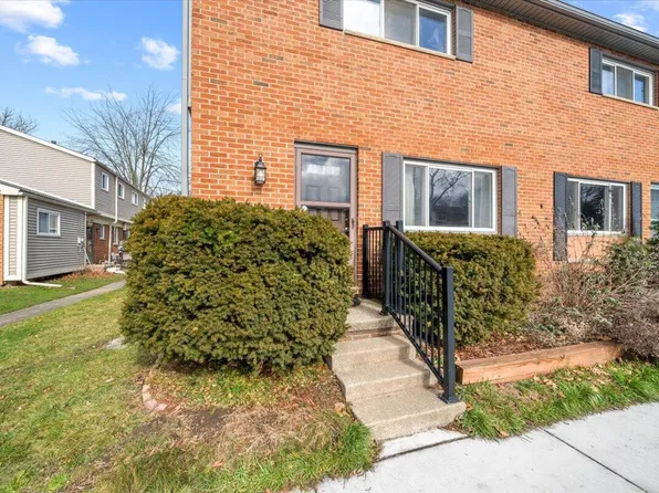 3358 Williamsburg Rd, Ann Arbor, MI 48108