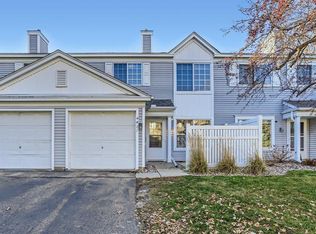 4411 Naper Bay #94, Saint Paul, MN 55122