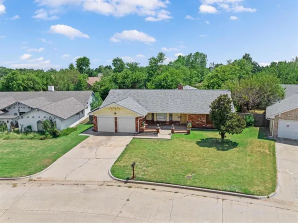 8208 NW 114th St, Oklahoma City, OK 73162