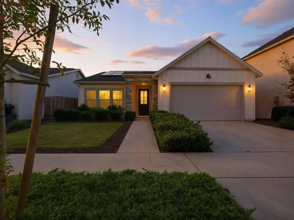 2610 W Mallard Lane, Hanford, CA 93230