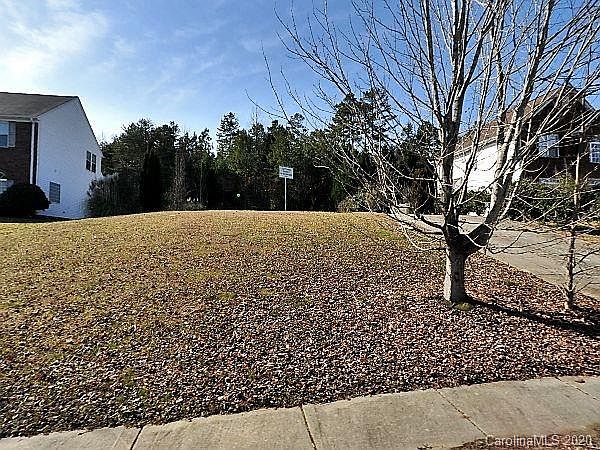 2nd image of 1952 Wilrose Pl