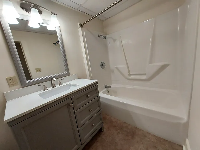307 Stewart Ave #1 — Photo 8